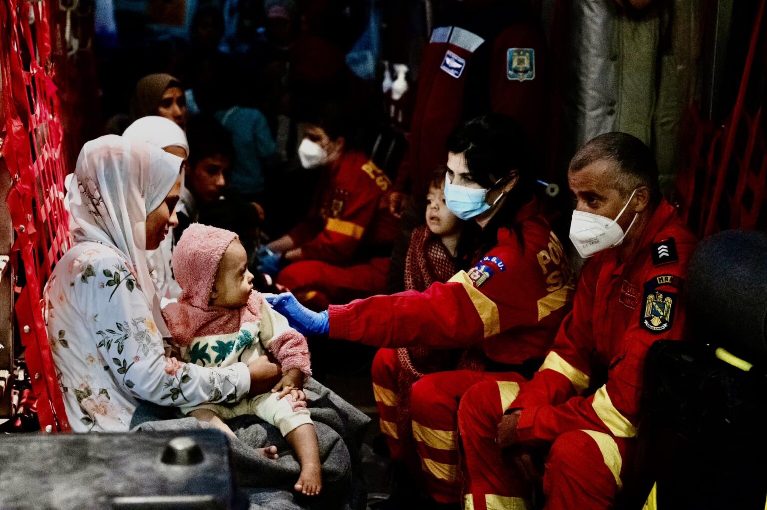 Opt copii din Fâșia Gaza vor fi tratați în spitalele din România