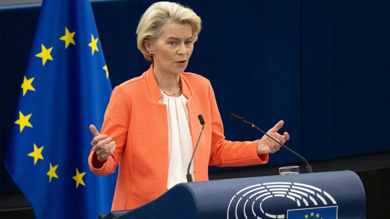 Ursula von der Leyen vine luni în România. Se va întâlni cu Nicușor Dan și Ilie Bolojan