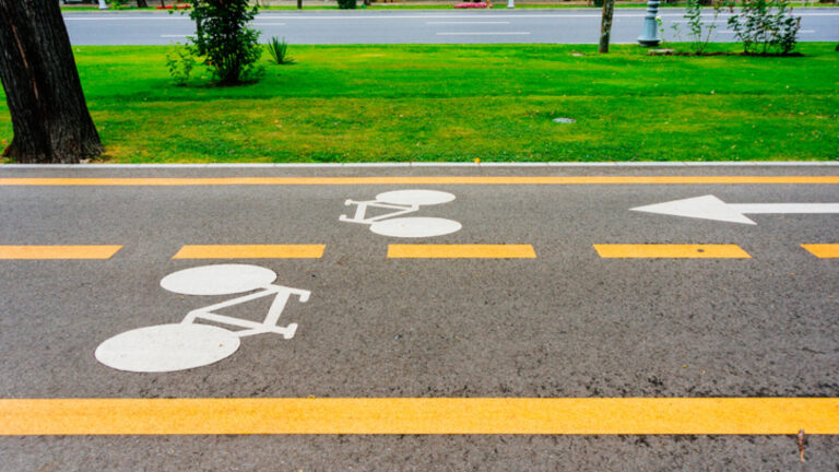 Capitala, la coada Europei în clasamentul străzilor școlare și al pistelor de biciclete