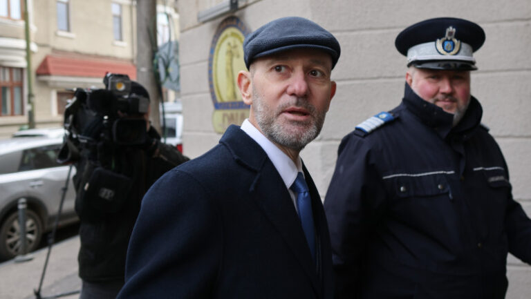 A murit generalul SRI în rezervă Dumitru Dumbravă. Era trimis în judecată de DNA alături de Florian Coldea